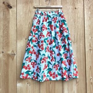 United Colors of Benetton Cherry Skirt Sz Small